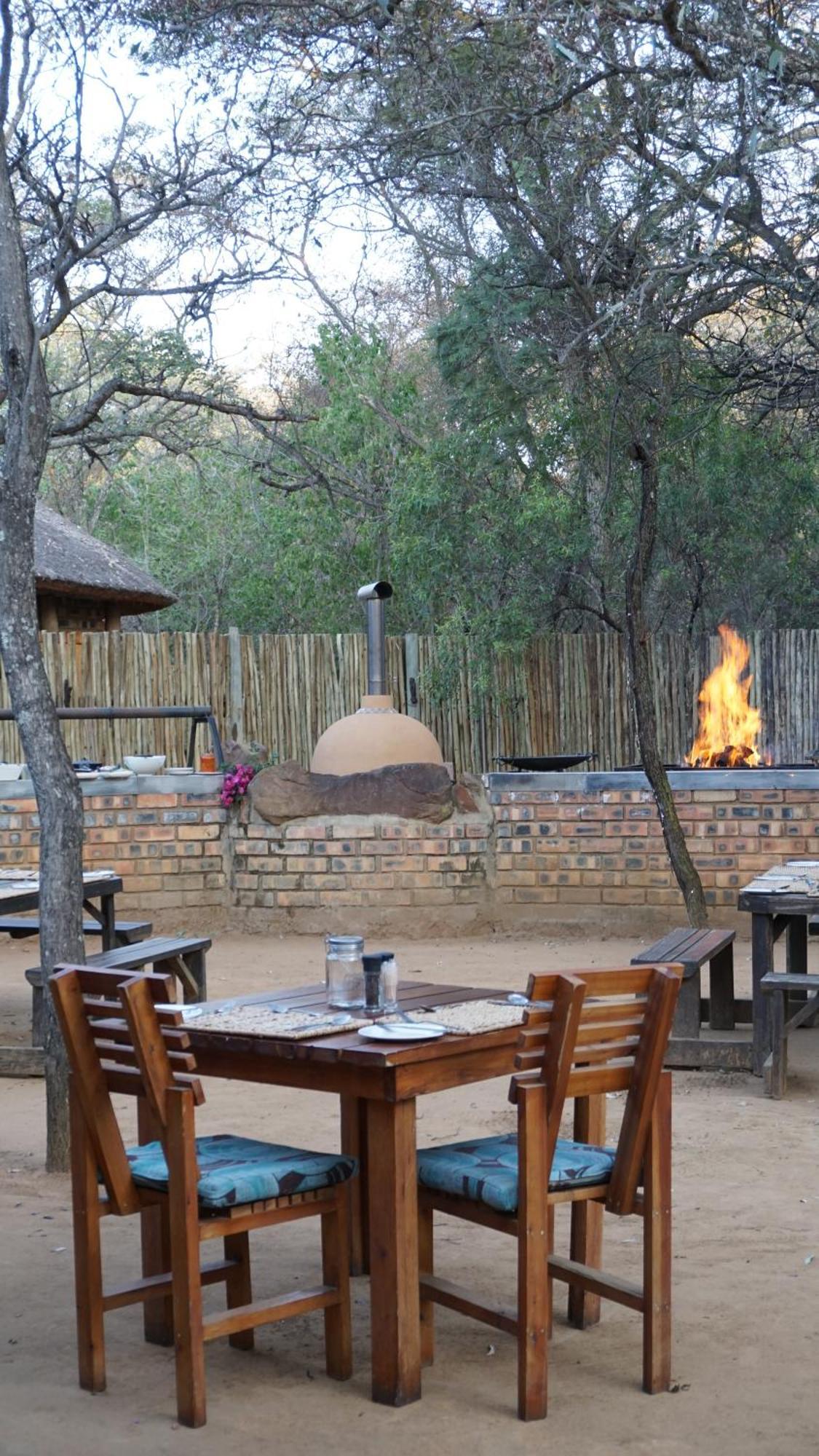 Honeyguide Ranger Camp Hotel Golders Green Exterior foto